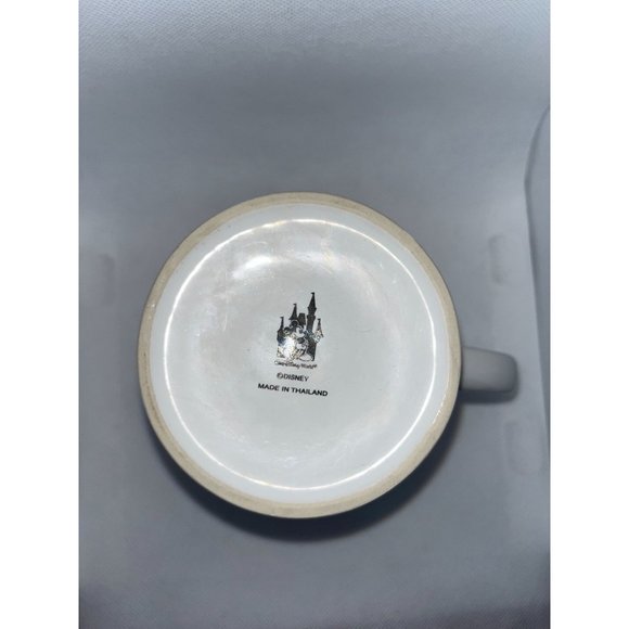 Walt Disney World Mickey Mouse Mug 16 oz. 3D Mickey on White mug - Picture 3 of 4